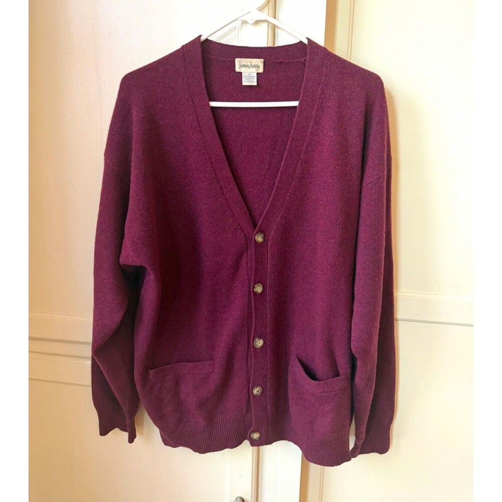Neiman Marcus Men’s 100% Cashmere V-Neck Cardigan Burgundy M, Pockets